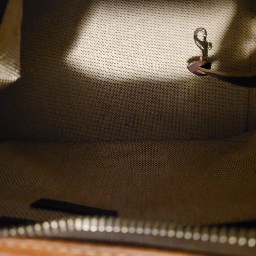 Dooney & Bourke Leather Purse  * Price Firm* - Picture 5 of 8